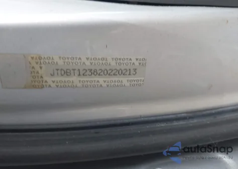 2002 Toyota Echo z USA, uszkodzony, nr VIN JTDBT123820220213